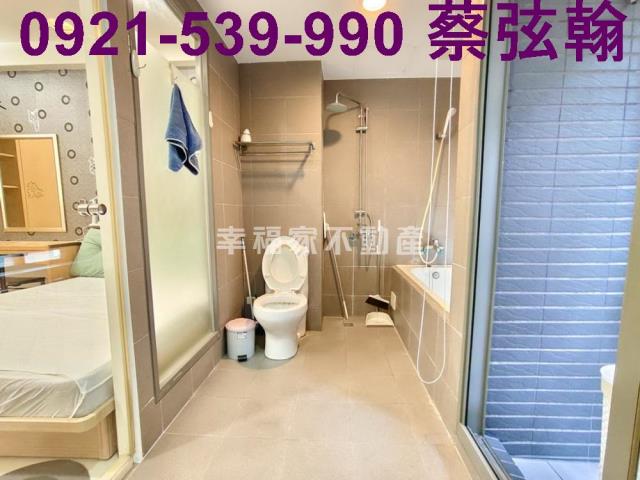 台南東區套房-8